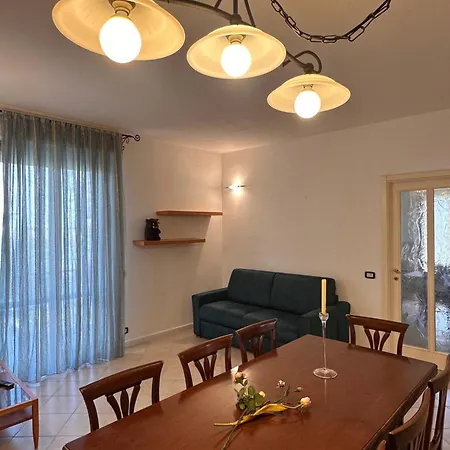 La Genesa - Le Grotte And Apartment *